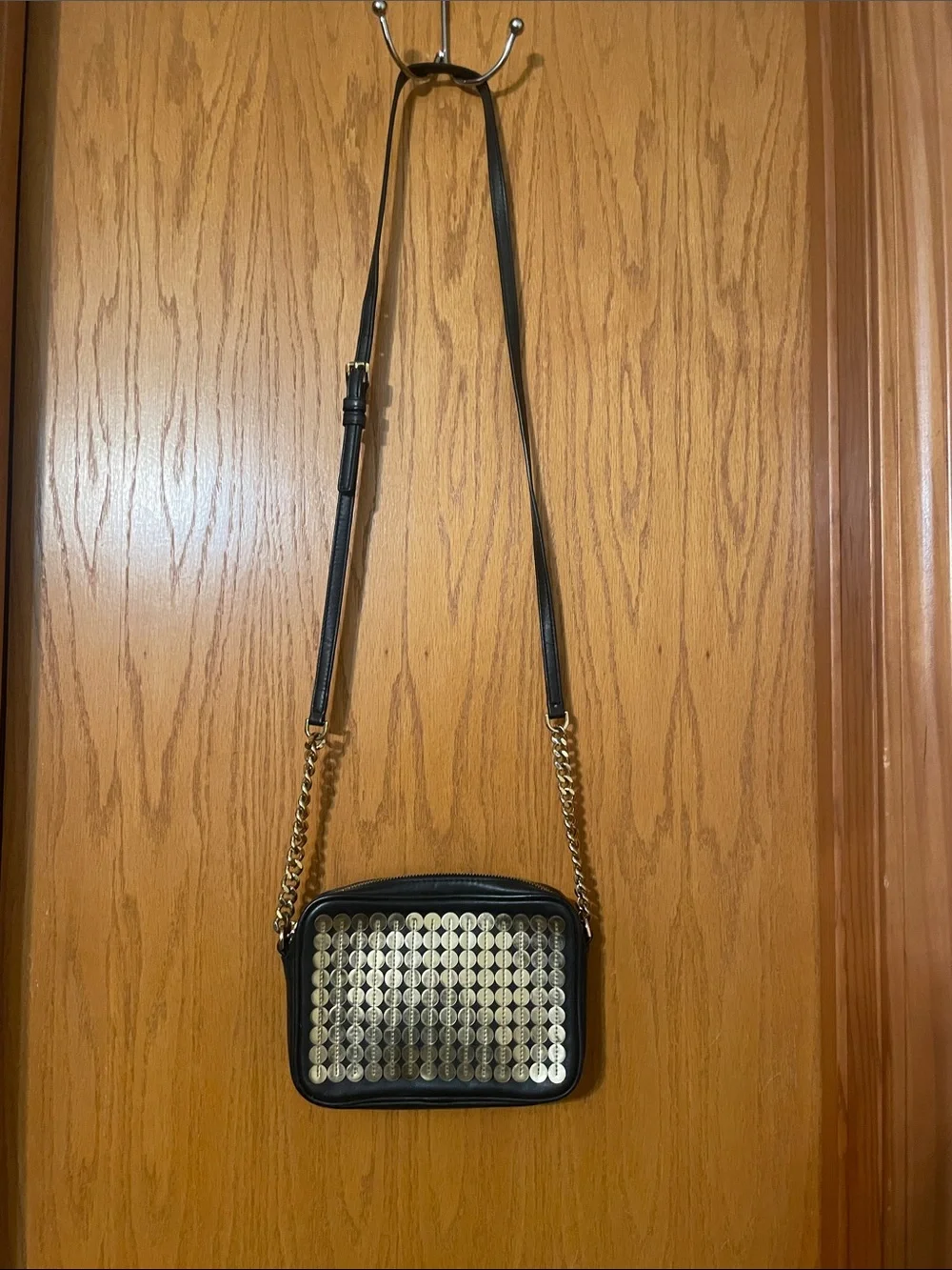 Michael Michael Kors sequins pouches/medium camera crossbody